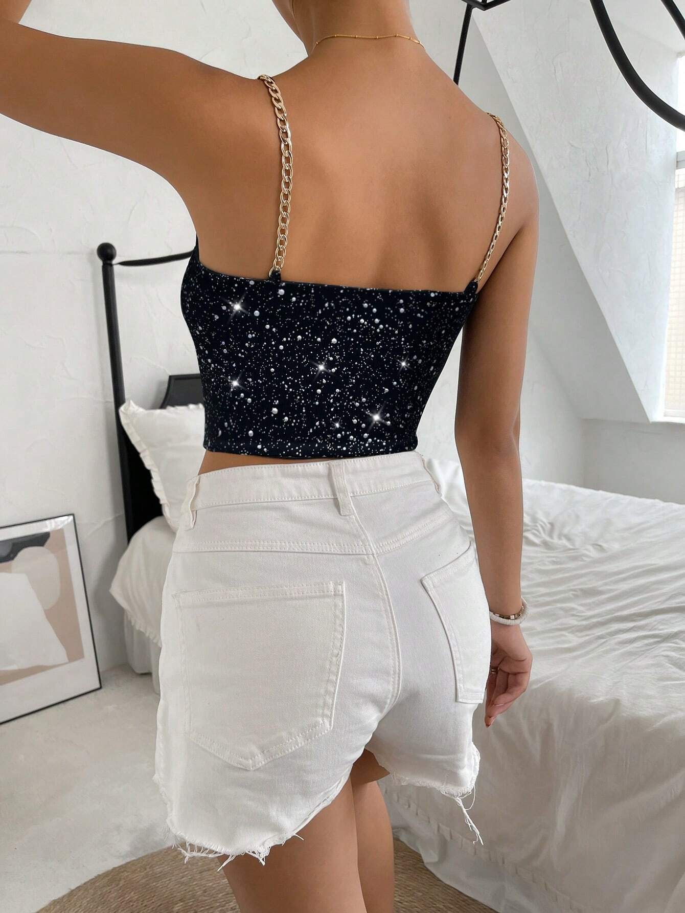 SHEIN - BAE Camiseta Sin Mangas Con Tirantes Finos