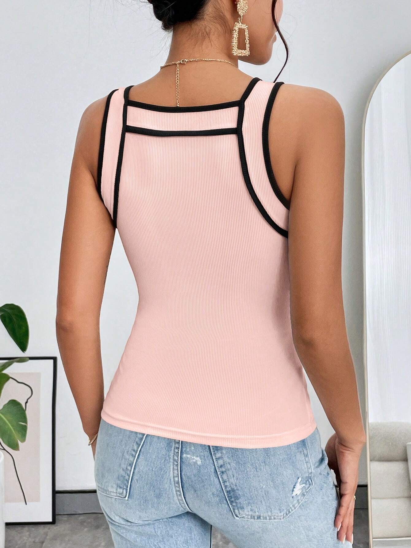 SHEIN - Privé Top De Tanque Ajustado
