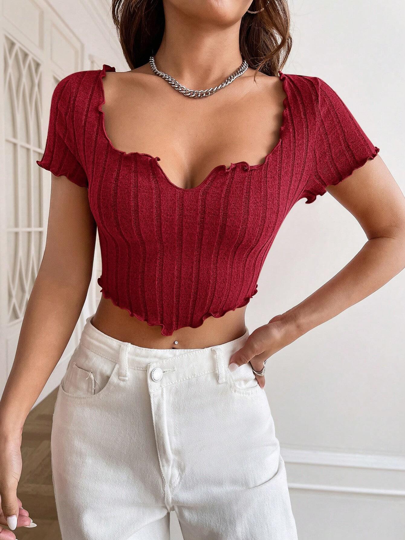 SHEIN- Camiseta crop ribete en forma de lechuga/ MUJER