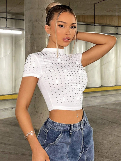 SHEIN - BAE Camiseta Corta Con Cuello Redondo