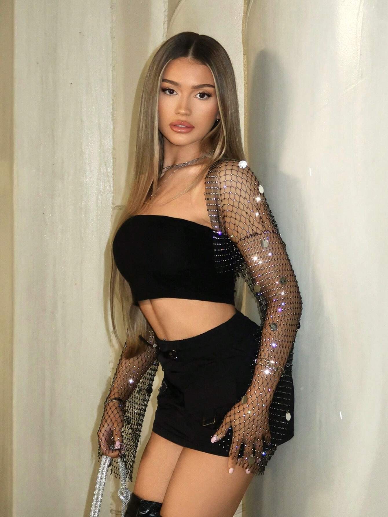 SHEIN - BAE Top corto negro sólido con brillo