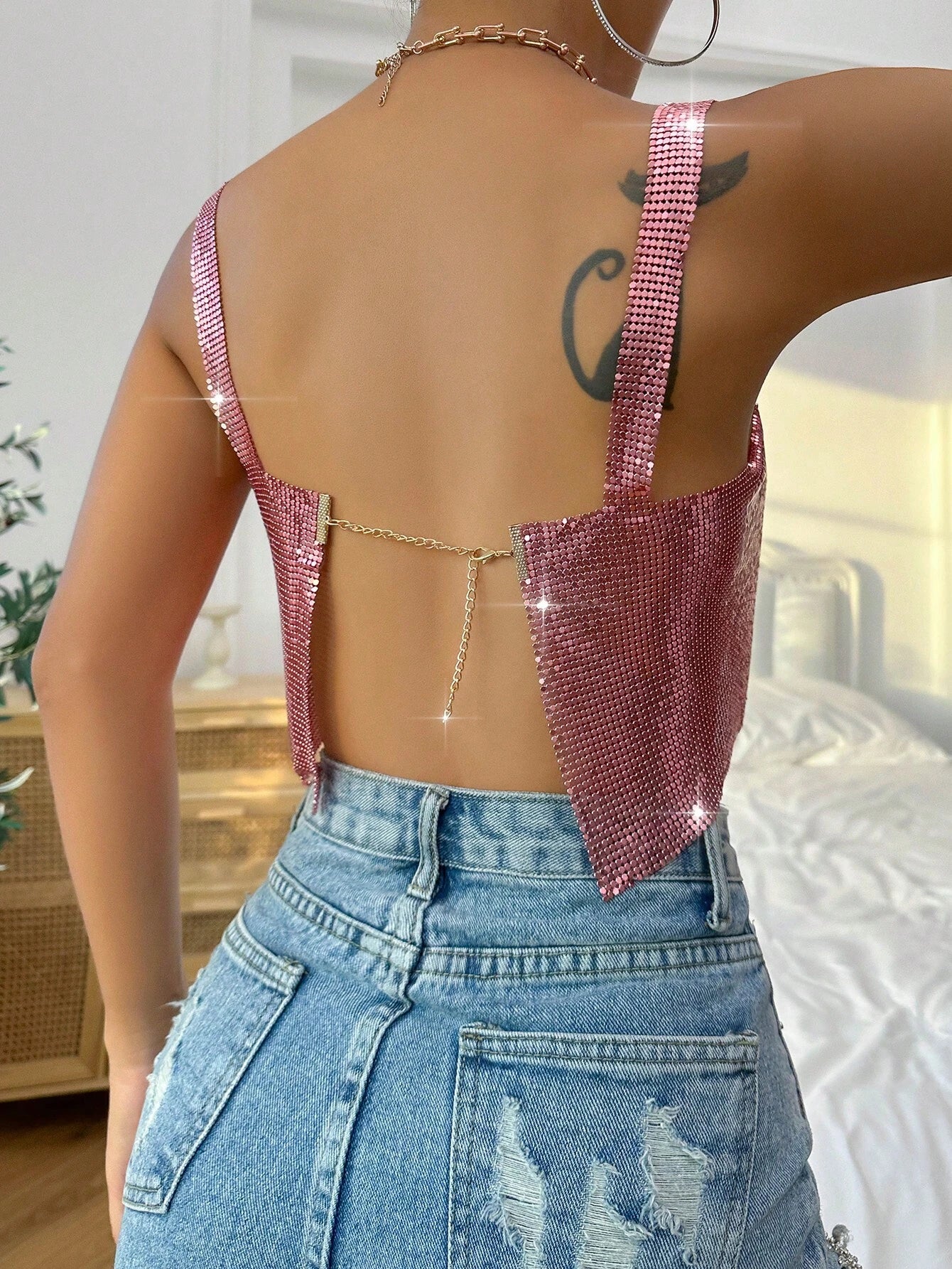 SHEIN - BAE Top de tirantes crop de color metálico