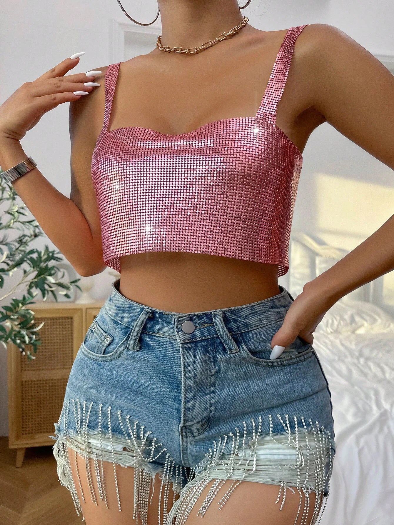 SHEIN - BAE Top de tirantes crop de color metálico