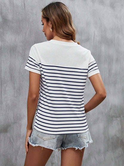 SHEIN - LUNE Camiseta con estampado de rayas