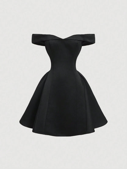 SHEIN - Elegante vestido negro estilo largo con cintura imperio