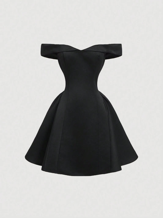 SHEIN - Elegante vestido negro estilo largo con cintura imperio