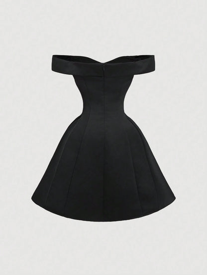 SHEIN - Elegante vestido negro estilo largo con cintura imperio
