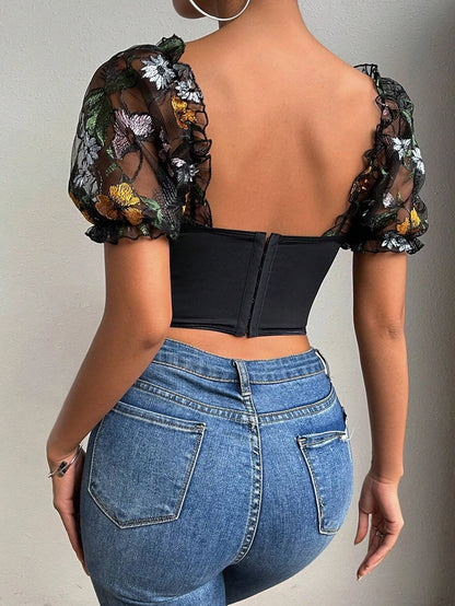SHEIN - Privé Top crop bustier con bordado floral